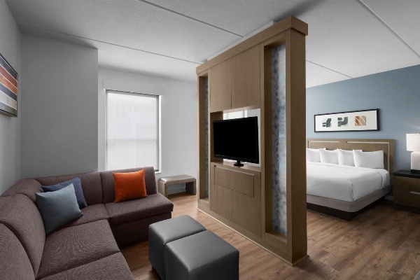 Hyatt House Raleigh North Hills image 3